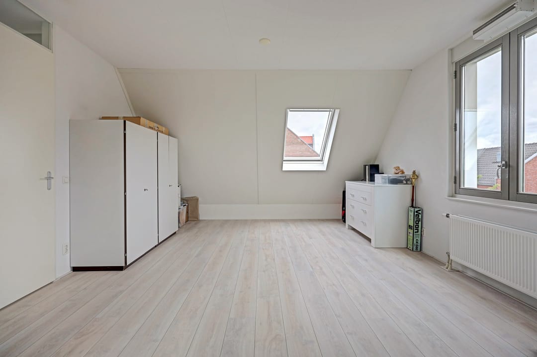 Foto 46 van Voorschoterweg 7-G