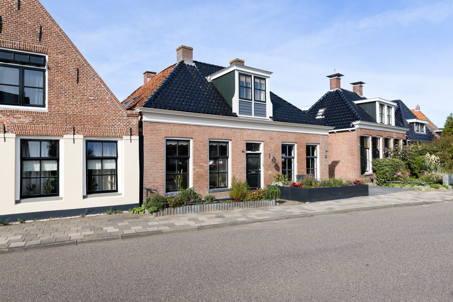 Foto 1 van Buren 25