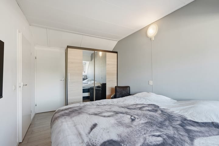 Hoekwoning te koop: S. van der Molenstrjitte 6, Wijnaldum