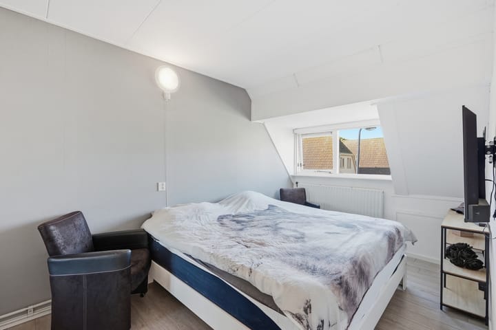 Hoekwoning te koop: S. van der Molenstrjitte 6, Wijnaldum