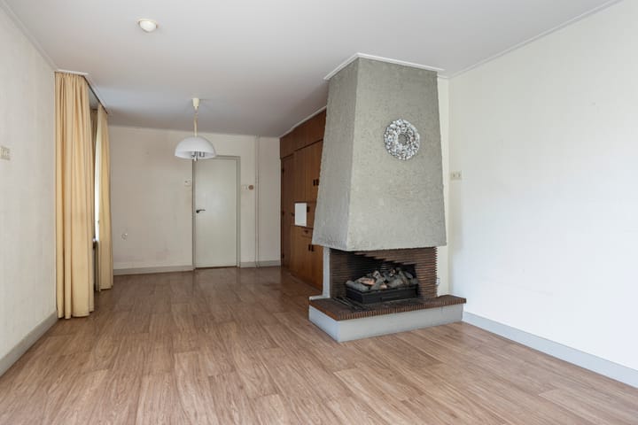 Vrijstaande woning te koop: Loenenseweg 150, Eerbeek