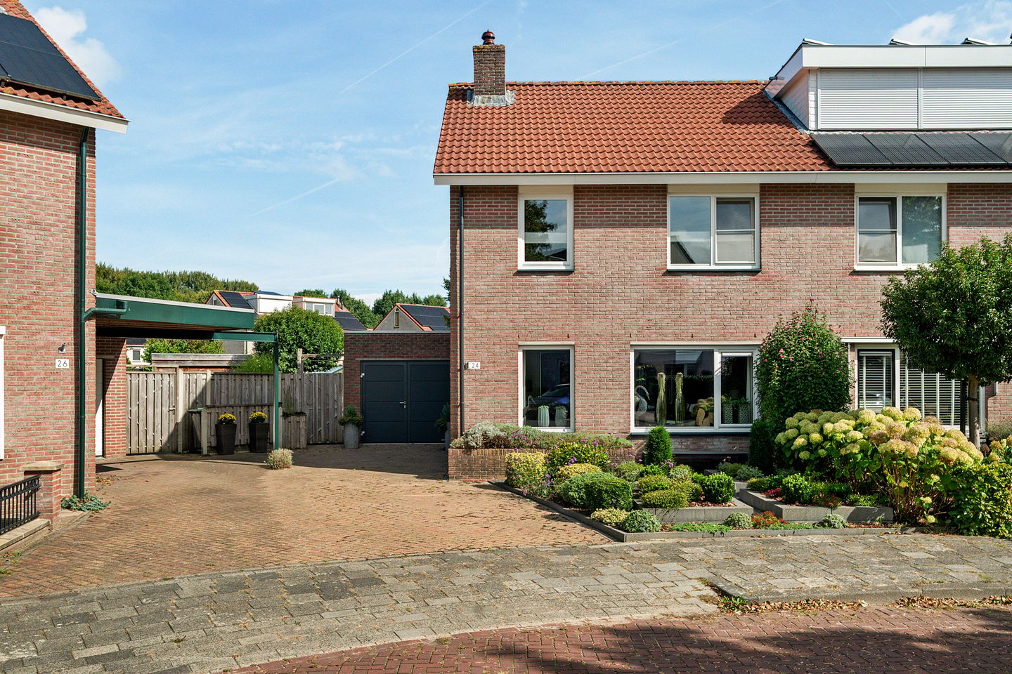 Foto 1 van De Morgen 24