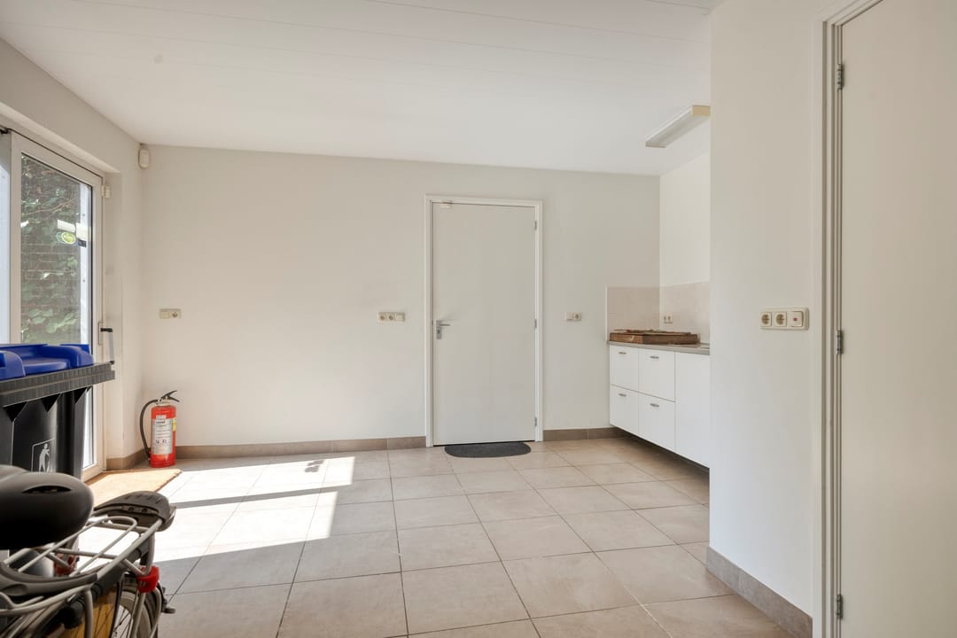 Photo 22 of Hoekstraat 2