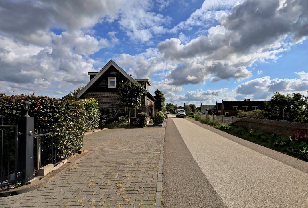Photo 43 of Waalbandijk 32