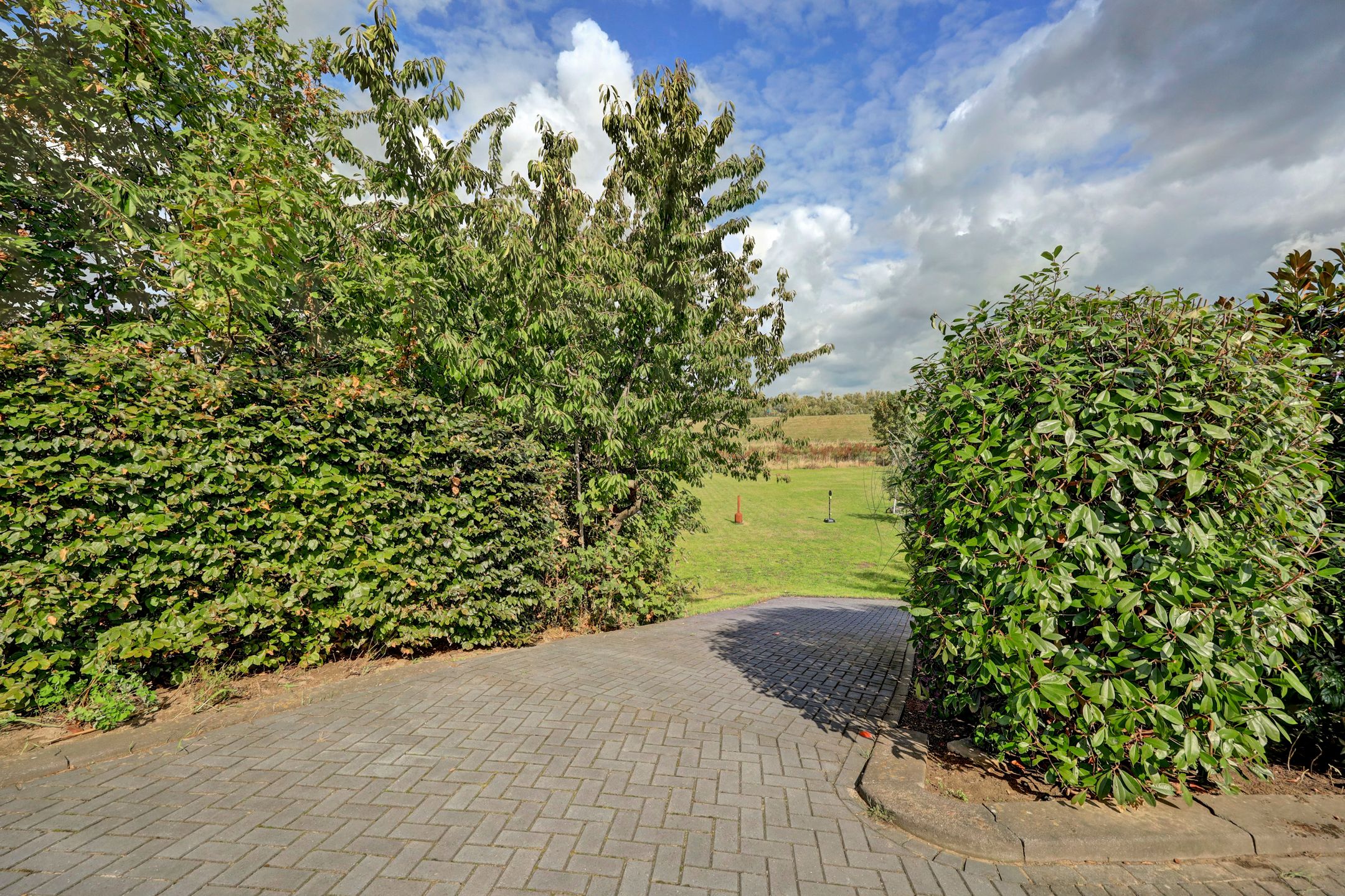 Photo 66 of Waalbandijk 32