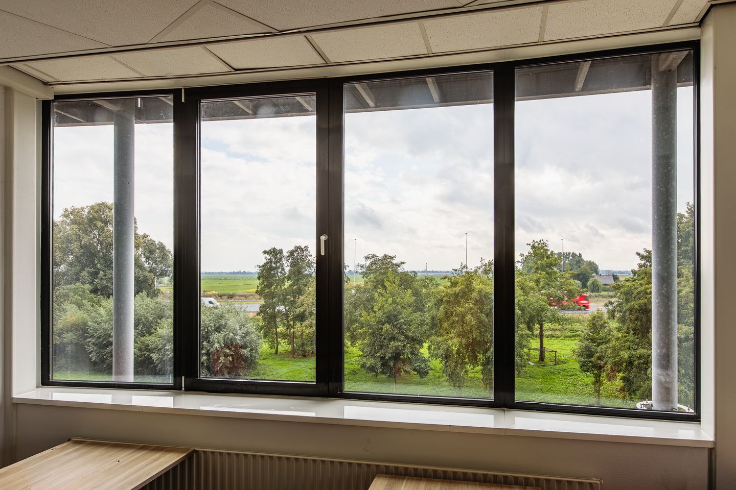 View photo 5 of Tolnasingel 14