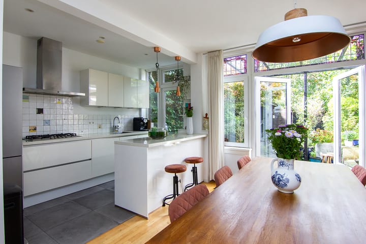 Tussenwoning te koop: Parnassiakade 16, Haarlem