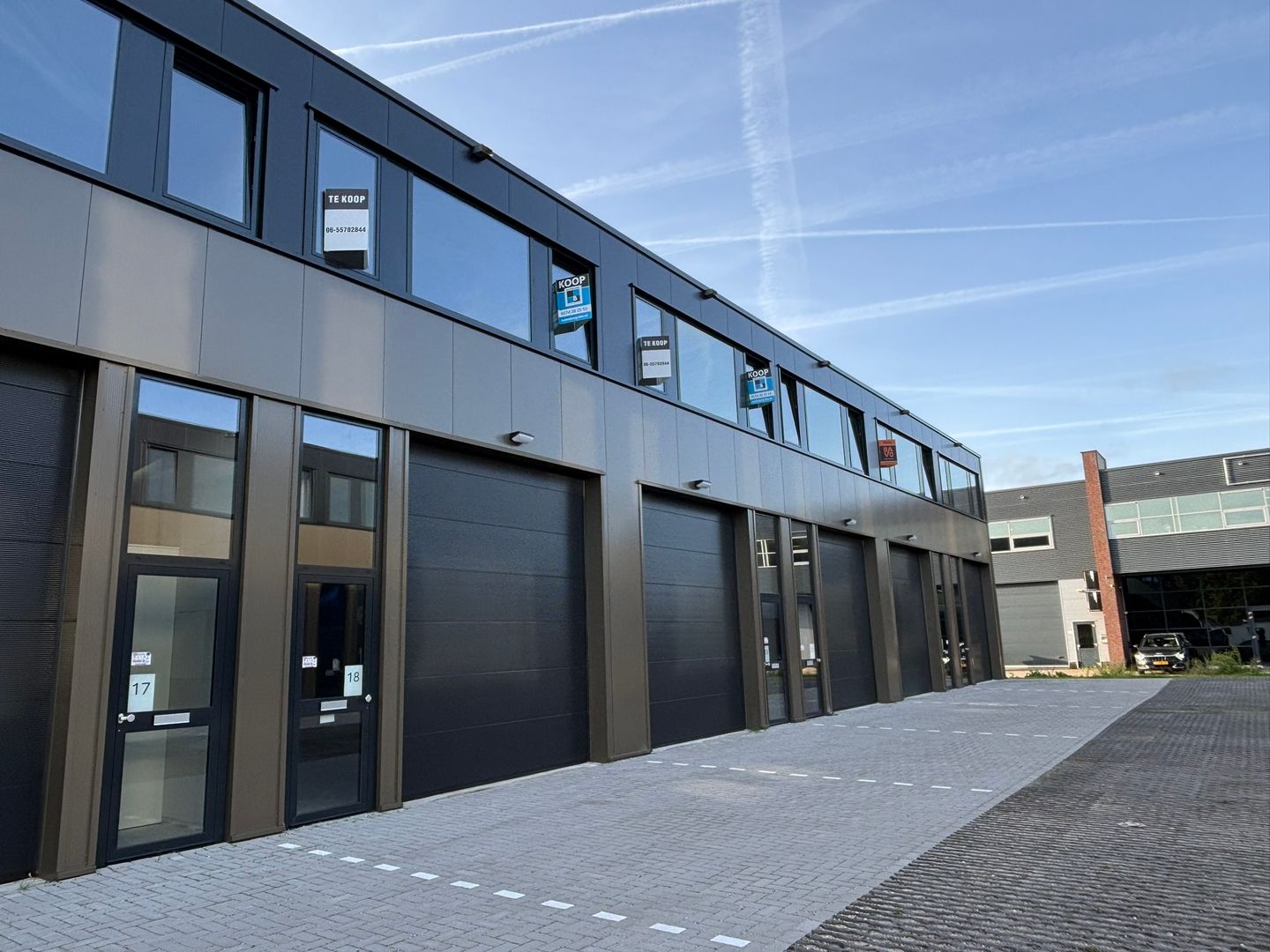 View photo 1 of Veenbes 9-A16