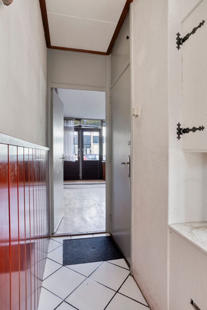 Tussenwoning te koop: Minervastraat 77, Veendam
