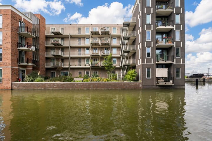 Appartement te koop: Libau-eiland 99, Amsterdam