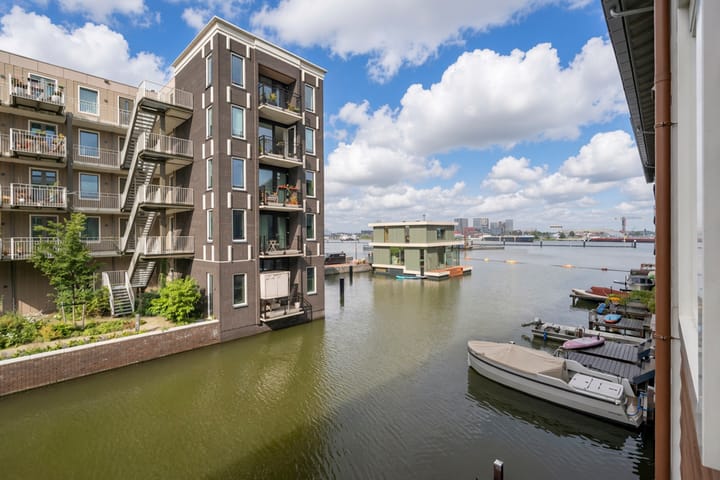 Appartement te koop: Libau-eiland 99, Amsterdam