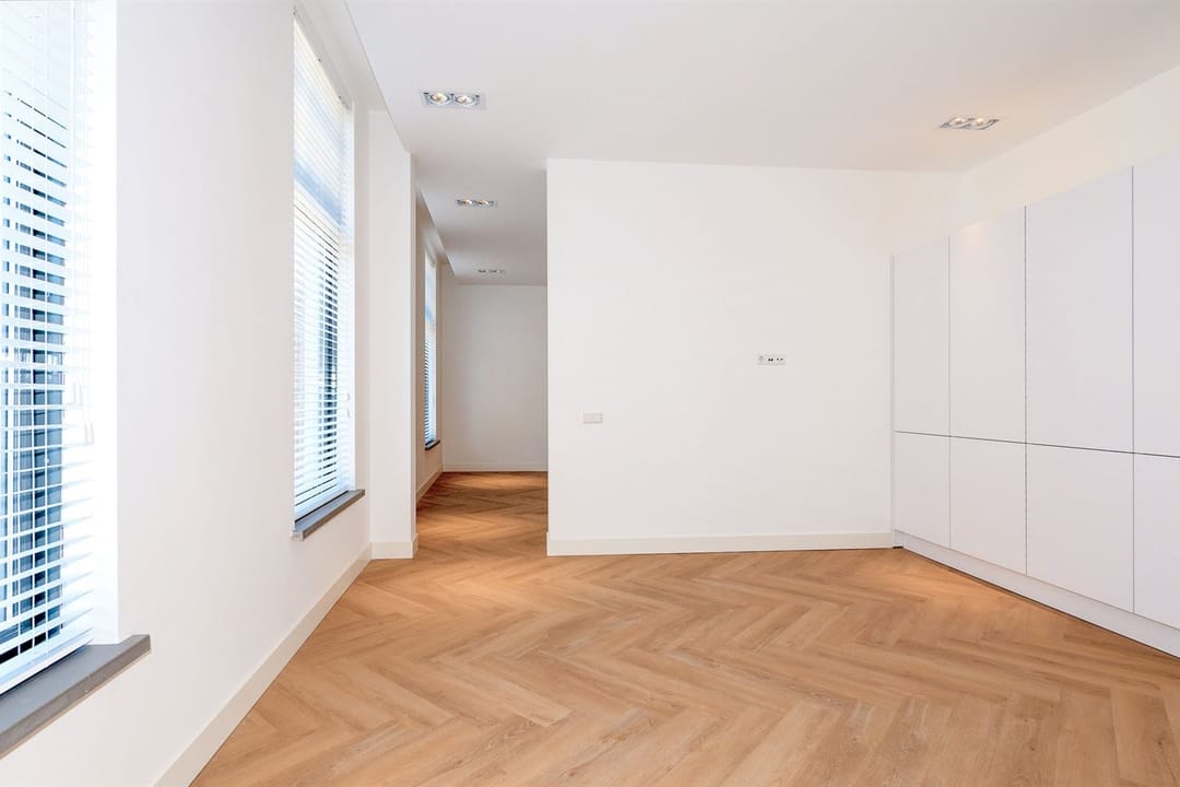 Photo 13 of Heulstraat 5-B