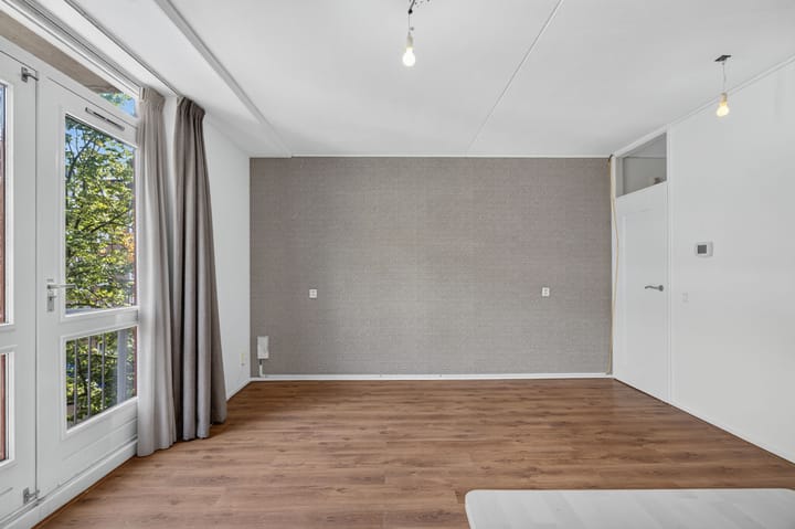 Appartement te koop: Kastanjeweg 46, Amsterdam