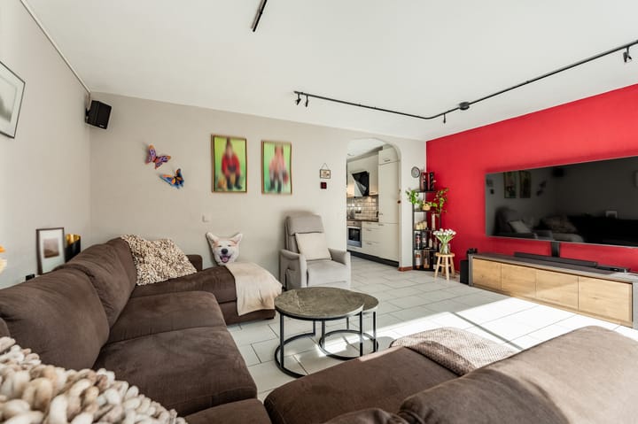 Tussenwoning te koop: Gijsbertje Louffhof 3, Weesp