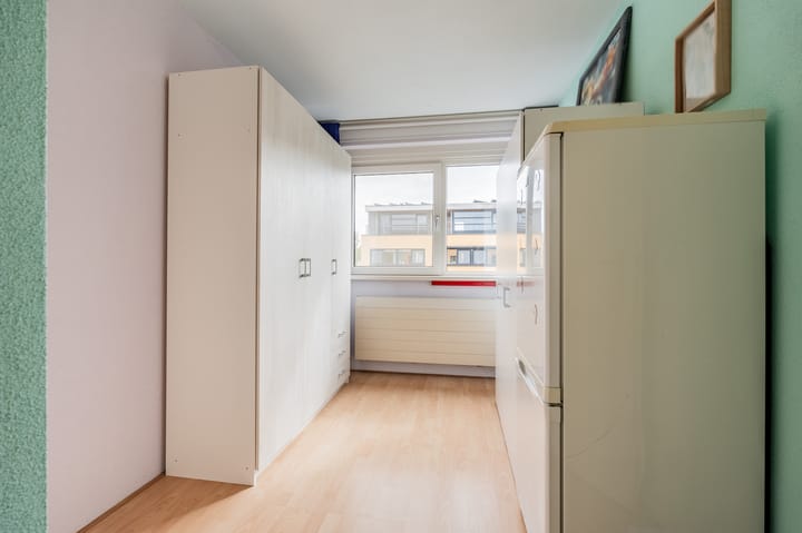 Tussenwoning te koop: Gijsbertje Louffhof 3, Weesp