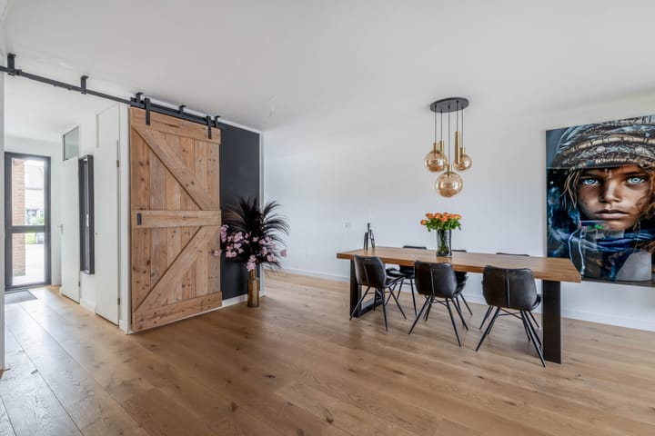 Tussenwoning te koop: Muntstraat 74, Lisserbroek