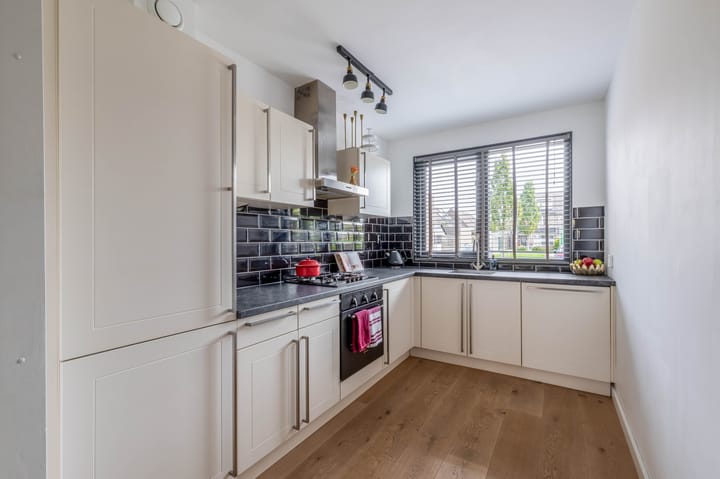 Tussenwoning te koop: Muntstraat 74, Lisserbroek