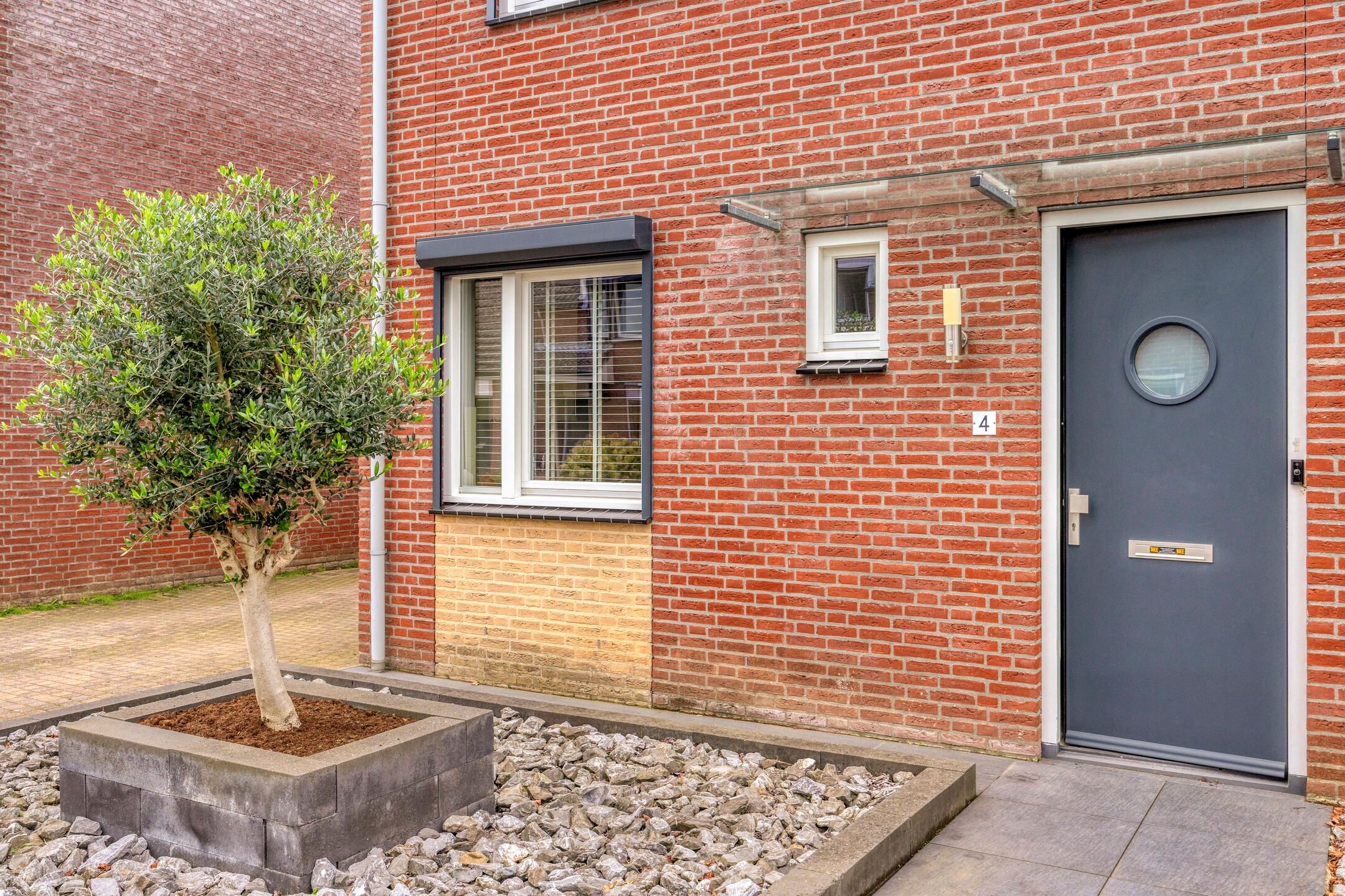Photo 27 of Rembrandtstraat 4