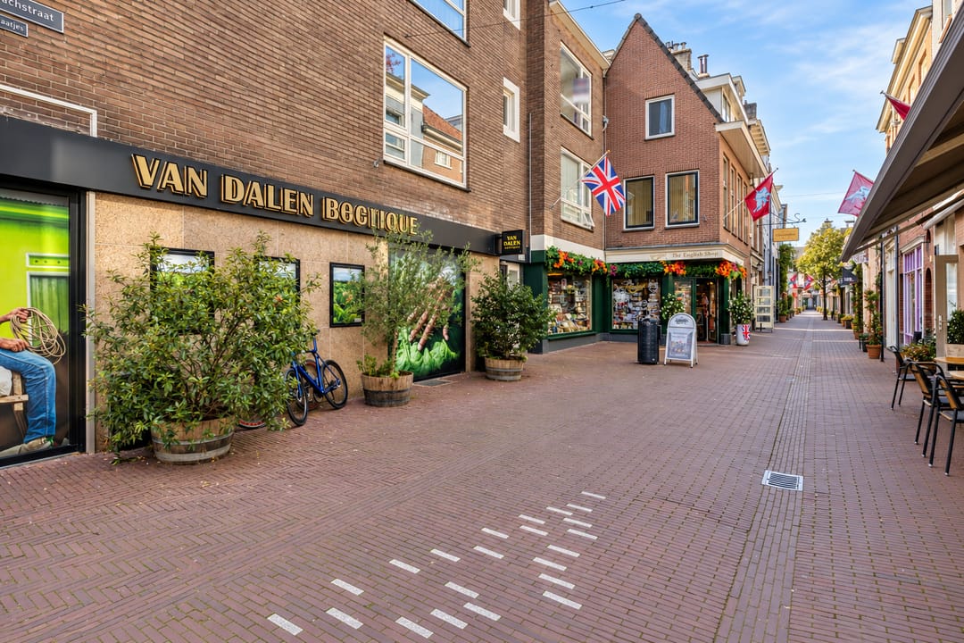 Photo 2 of Arke Noachstraat 4-3