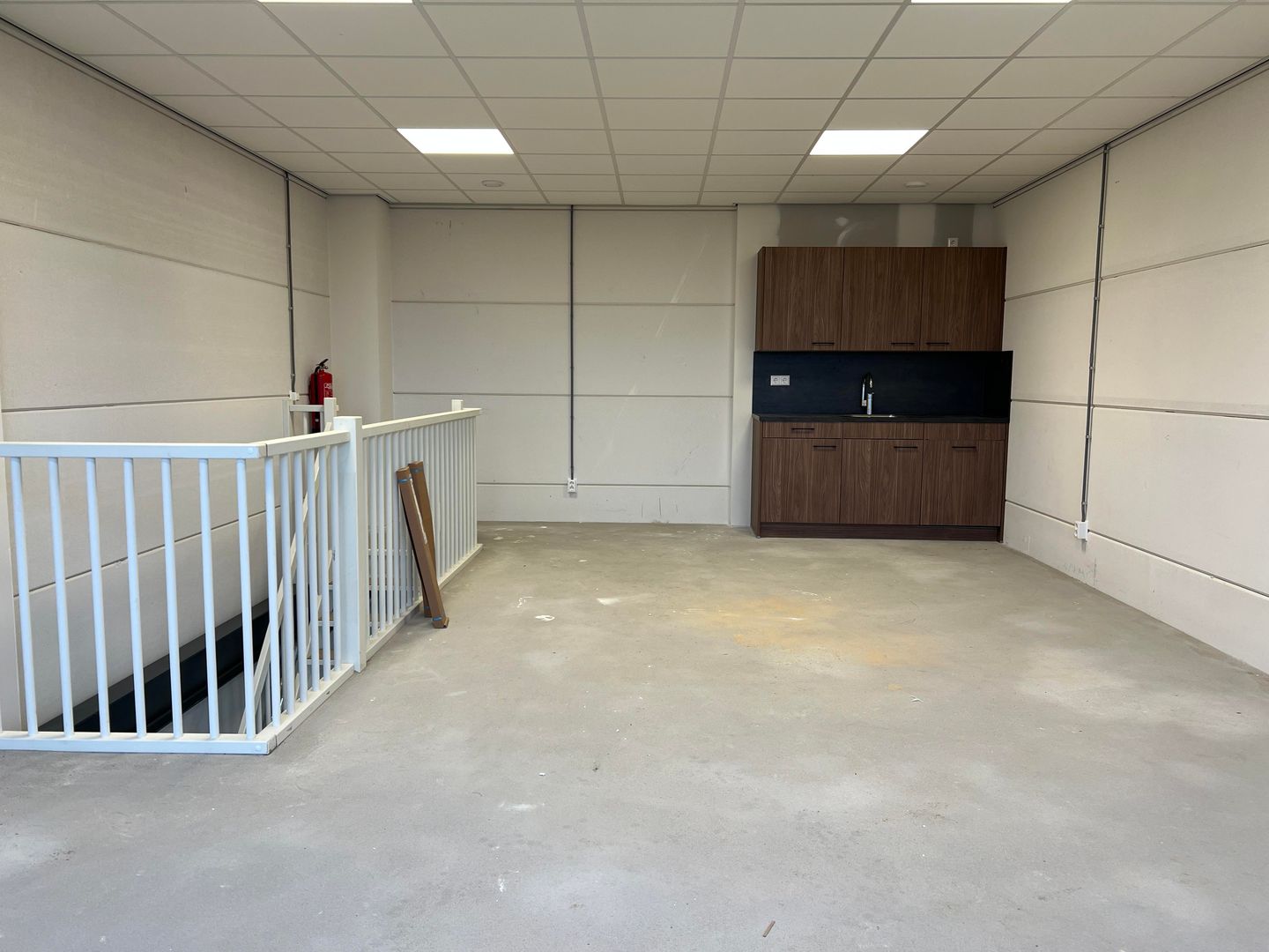 View photo 4 of Reedijk 8-F17