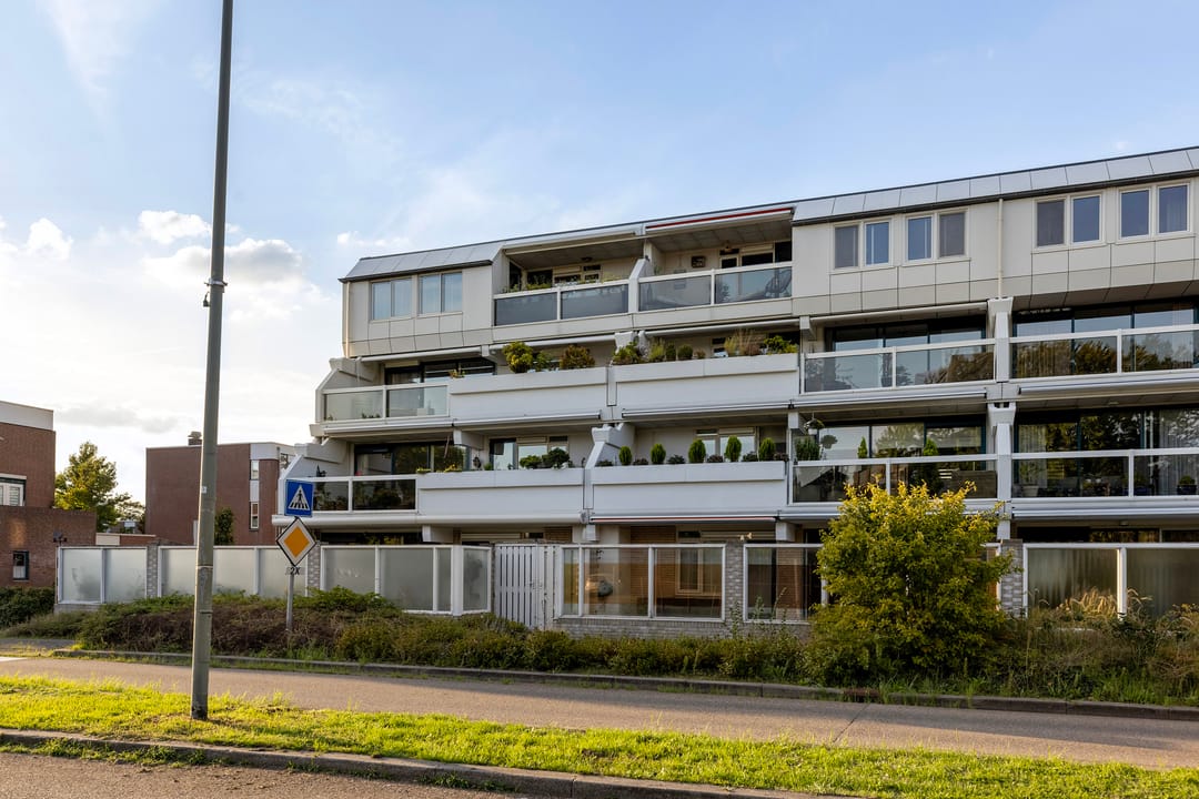 Foto 41 van Eduard C F Hellendoornstraat 75
