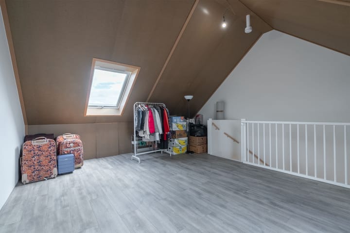Tussenwoning te koop: Prof. Slicher van Bathlaan 8, Wageningen