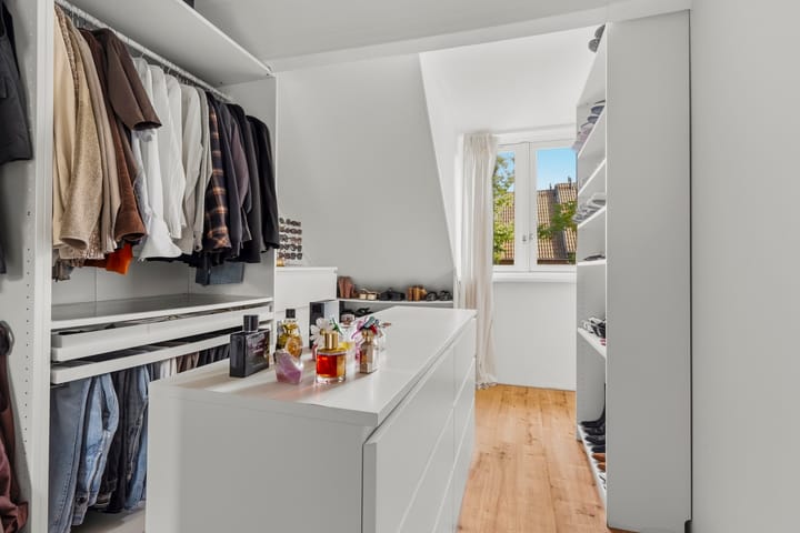 Tussenwoning te koop: Nieuwe Nonnendaalseweg 107, Nijmegen