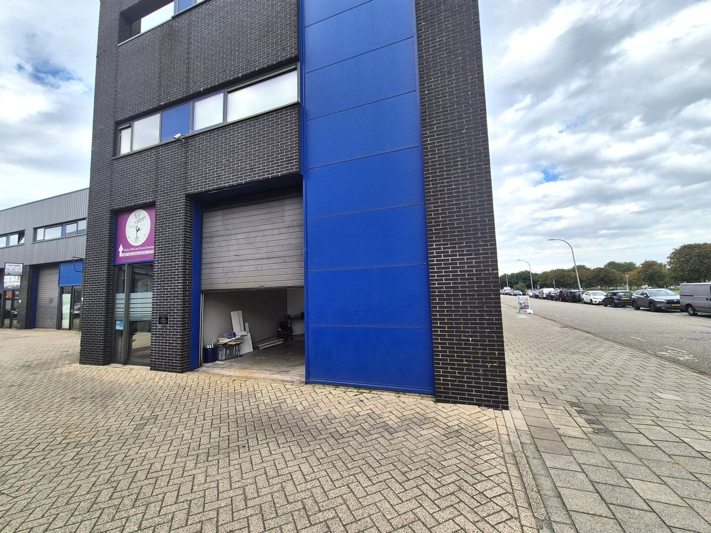 Bekijk foto 4 van Laan van Waalhaven 299