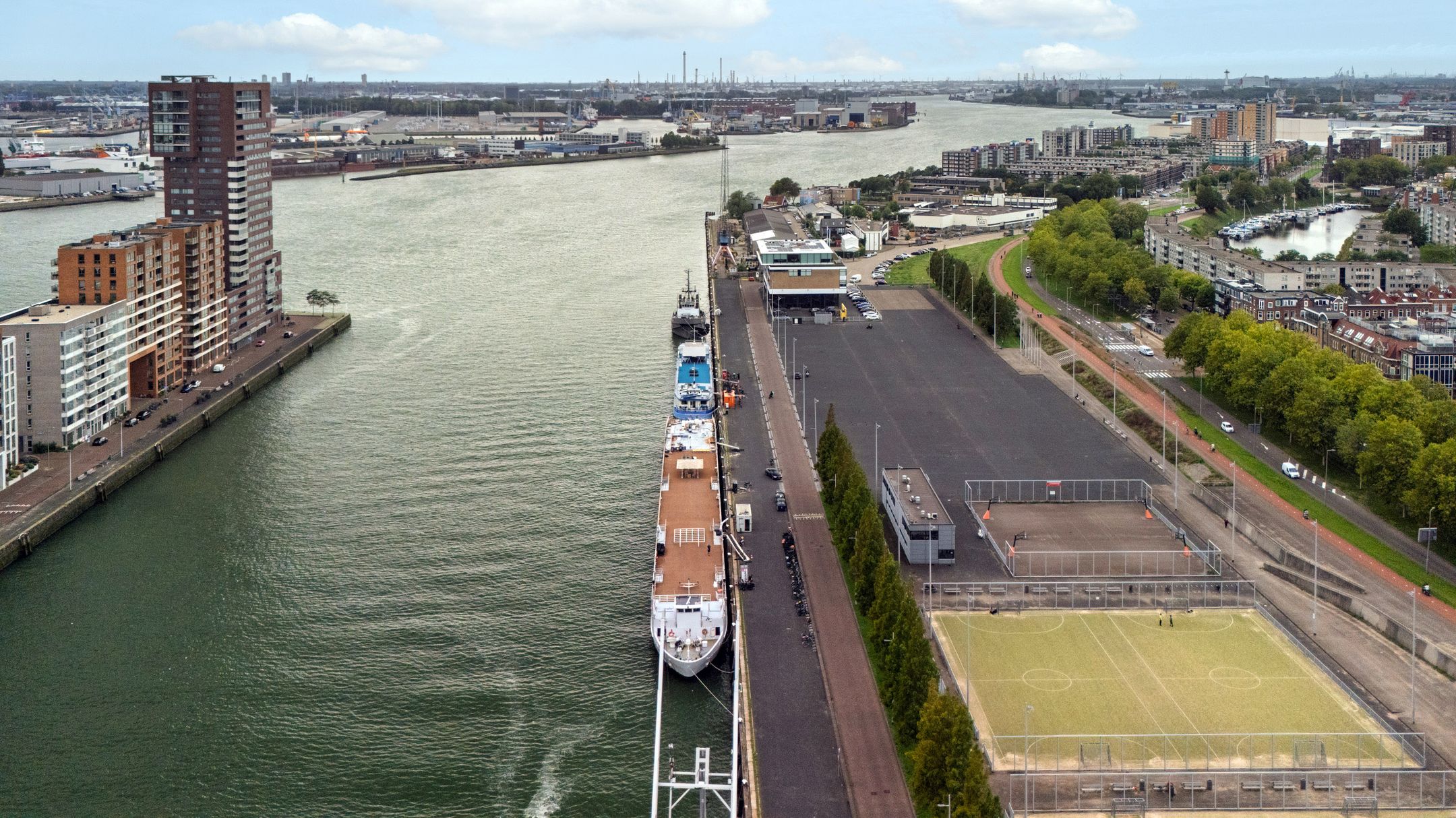 Foto 9 van Schiehavenkade 406
