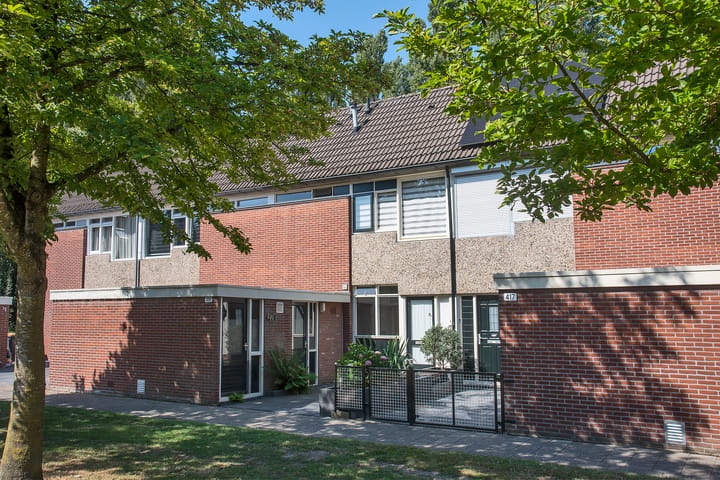 Tussenwoning te koop: Gerrit Peuscherstraat 419, Hengelo