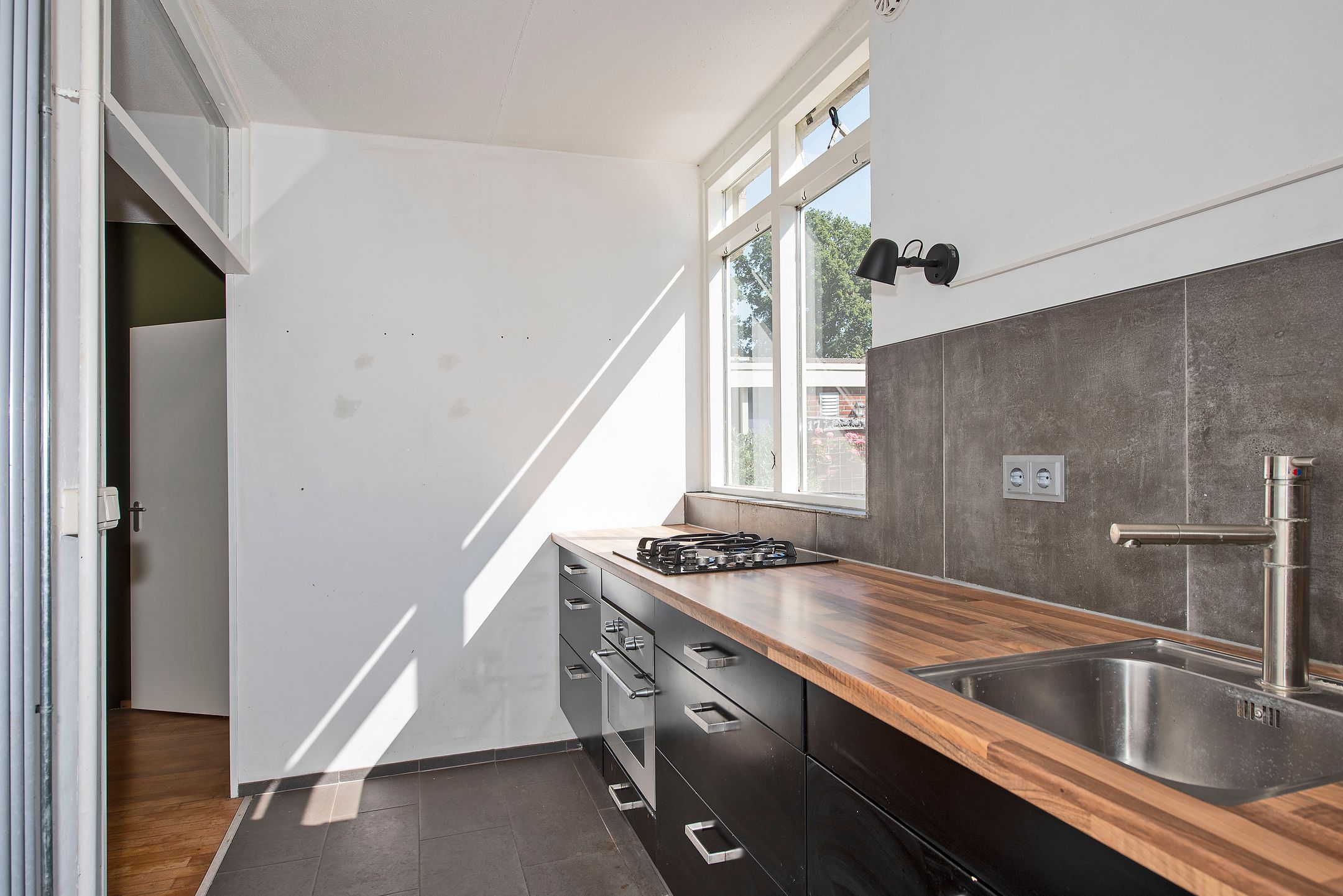 Photo 9 of Gerrit Peuscherstraat 419
