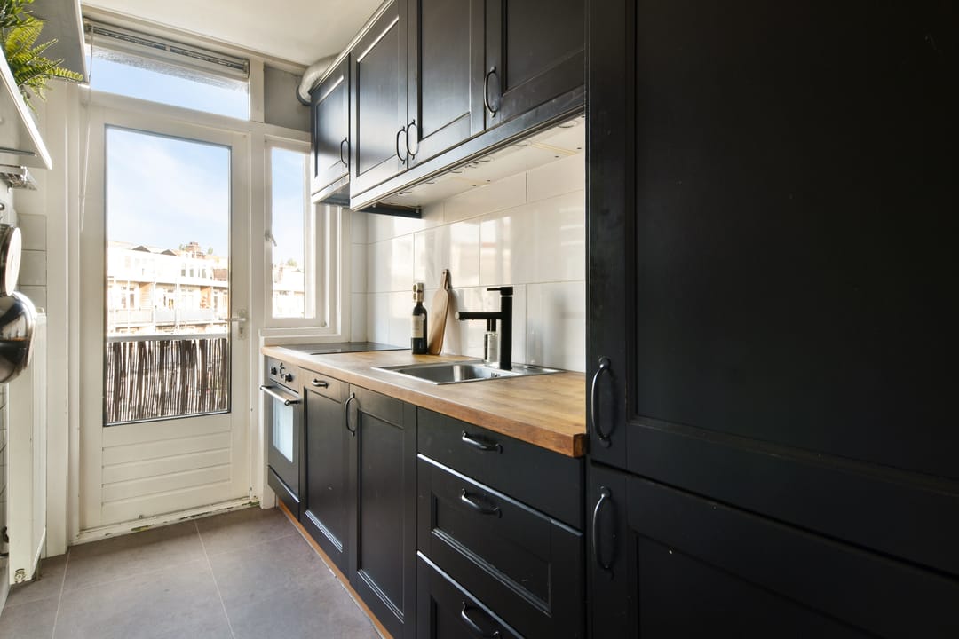 Photo 11 of Juliana van Stolbergstraat 42-3