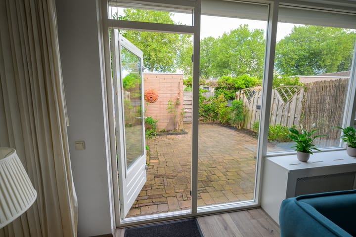 Tussenwoning te koop: Hemelsblauw 49, Zoetermeer