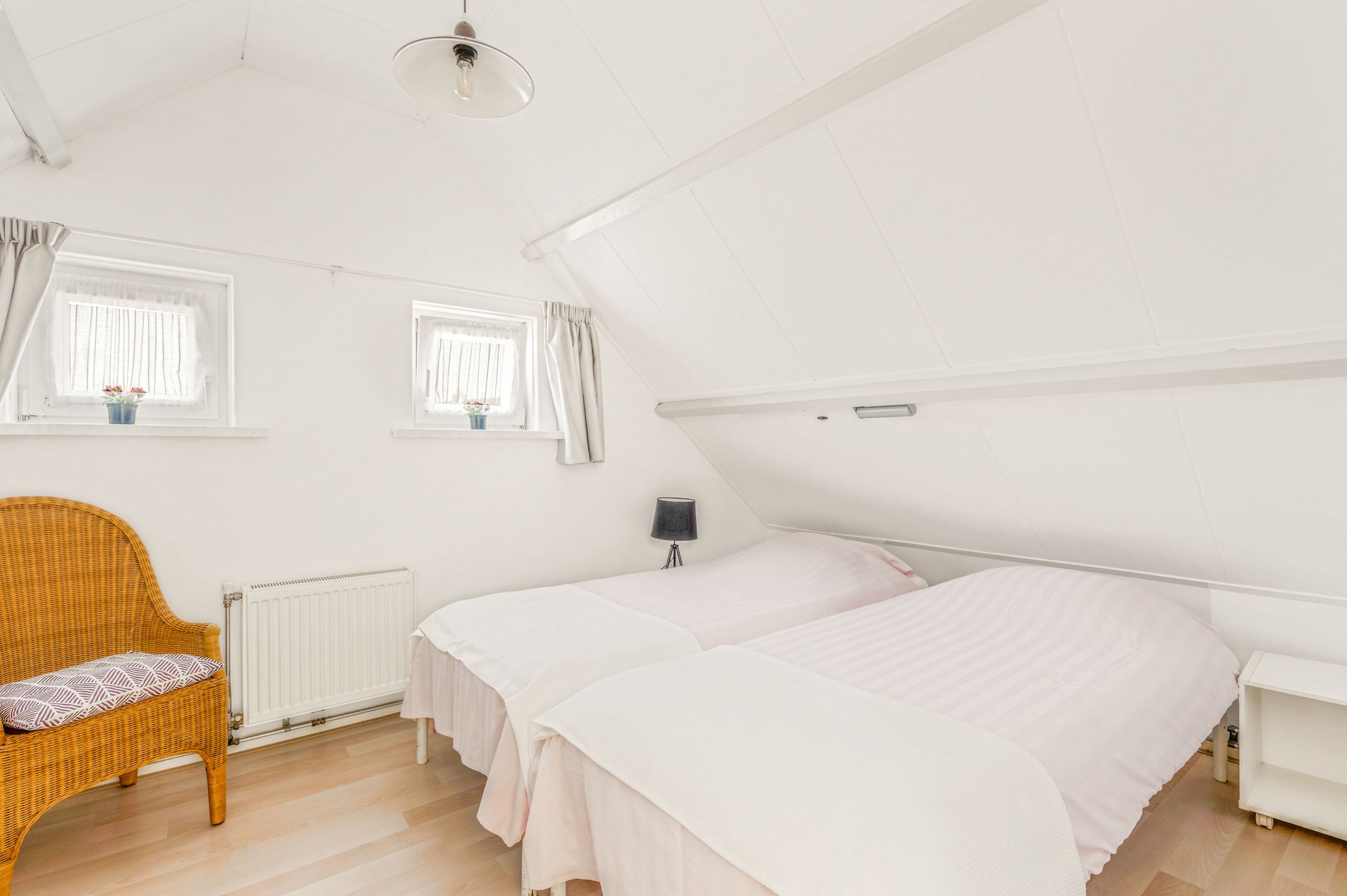 Foto 42 van Admiraal de Ruyterweg 25