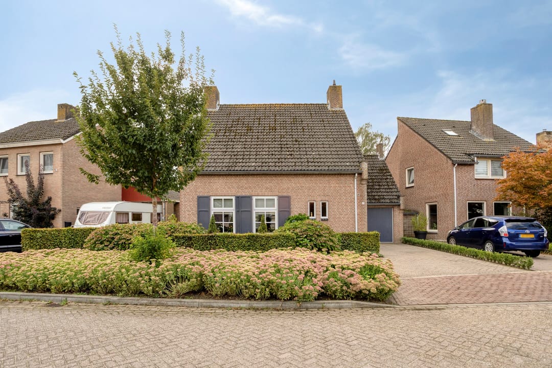 Foto 47 van Korenbloemlaan 10
