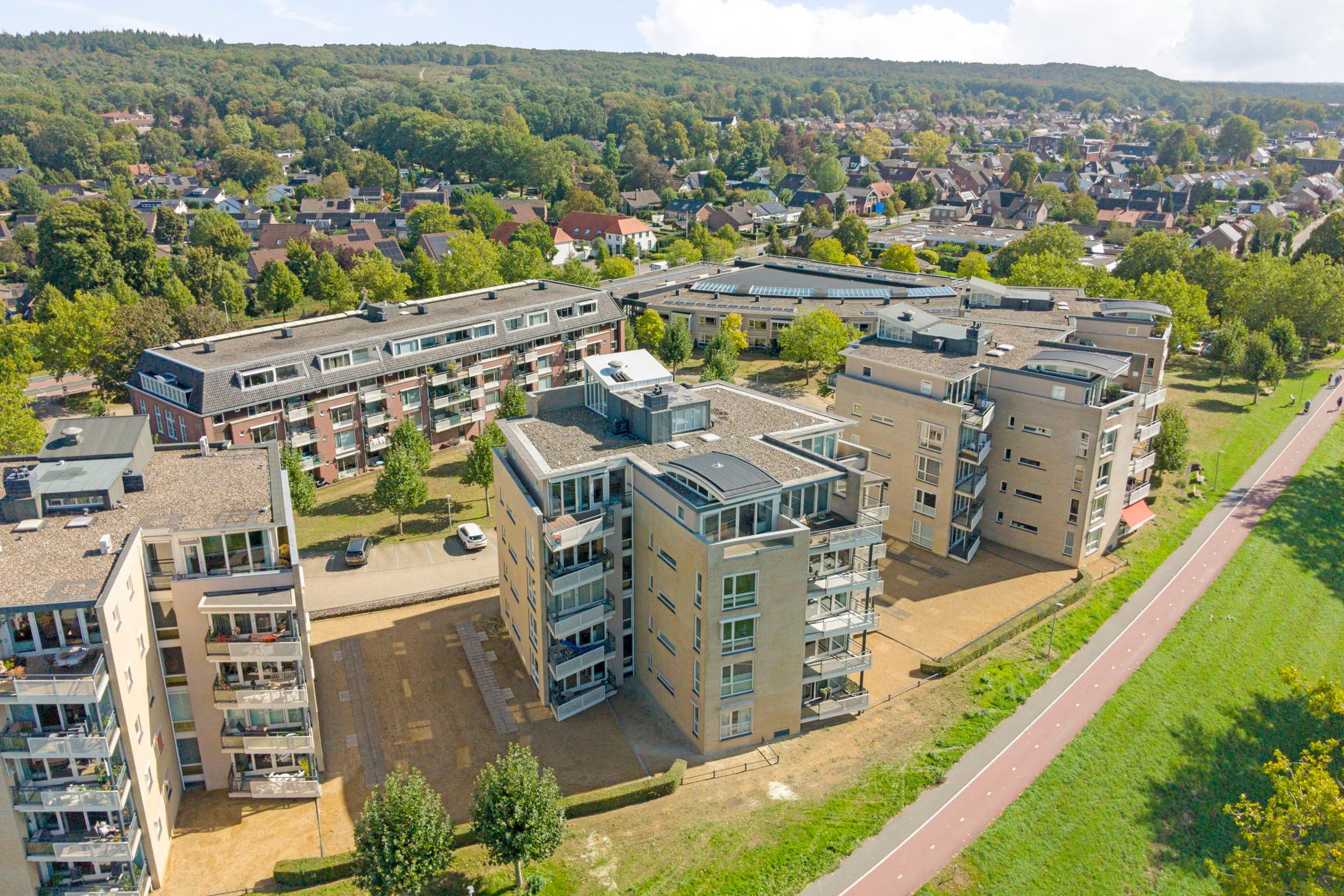 Foto 30 van Maasstaete 63