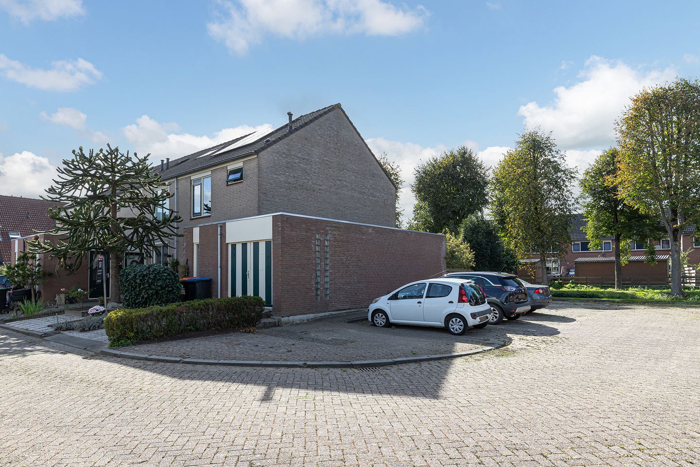 Photo 40 of Wouter van Langherakelaan 16
