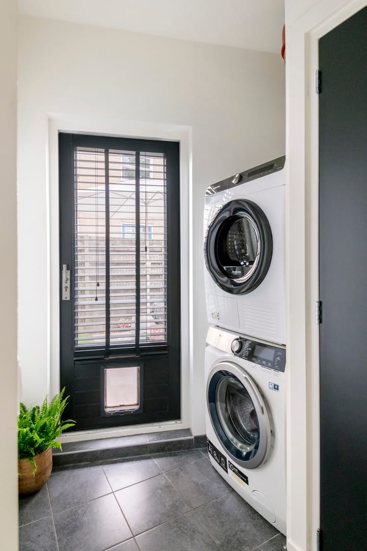 Hoekwoning te koop: Nieuwe Tielseweg 90, Tiel