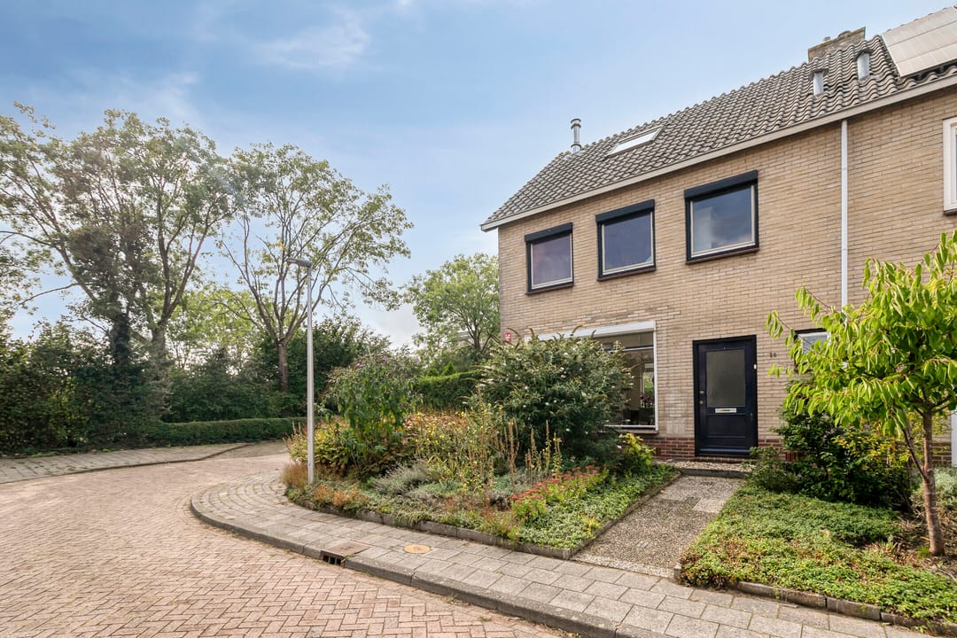 Photo 38 of Teldersstraat 25