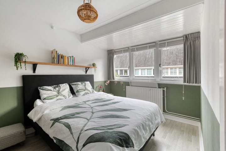 Hoekwoning te koop: Veldheimerlaan 11A, Bussum