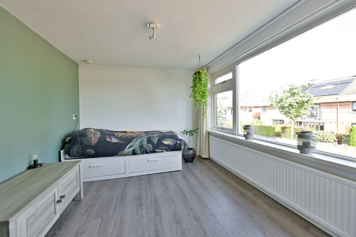 Tussenwoning te koop: Studiostraat 36, Huizen