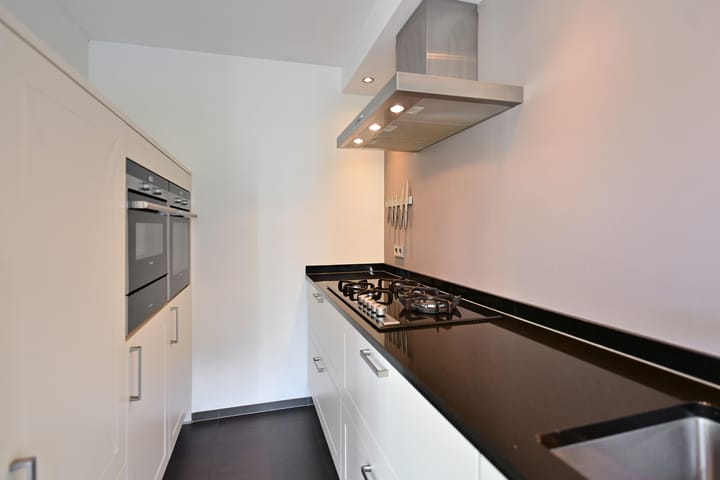 Tussenwoning te koop: Studiostraat 36, Huizen