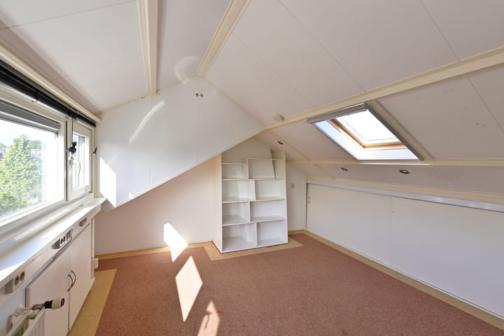 Tussenwoning te koop: Studiostraat 36, Huizen