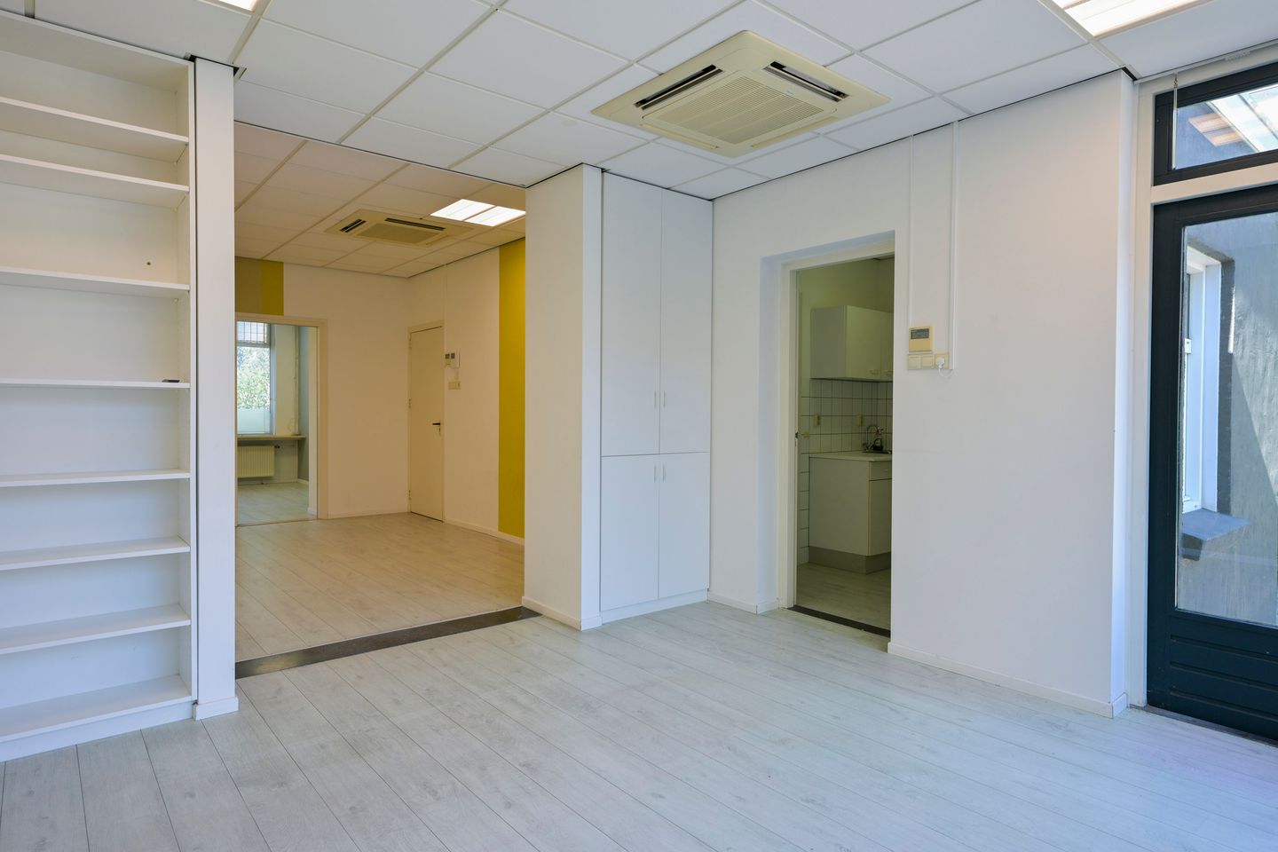 Foto 4 van Rijksweg Zuid 76
