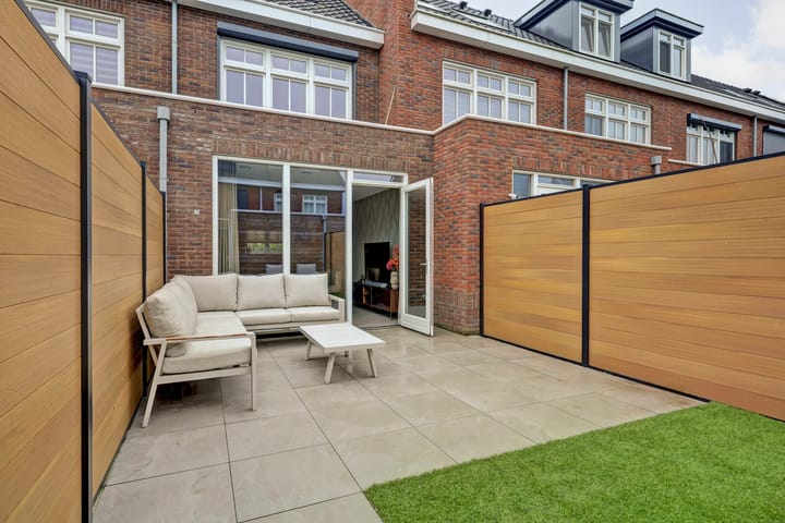 Tussenwoning te koop: Korenbloem 54, Oudenhoorn