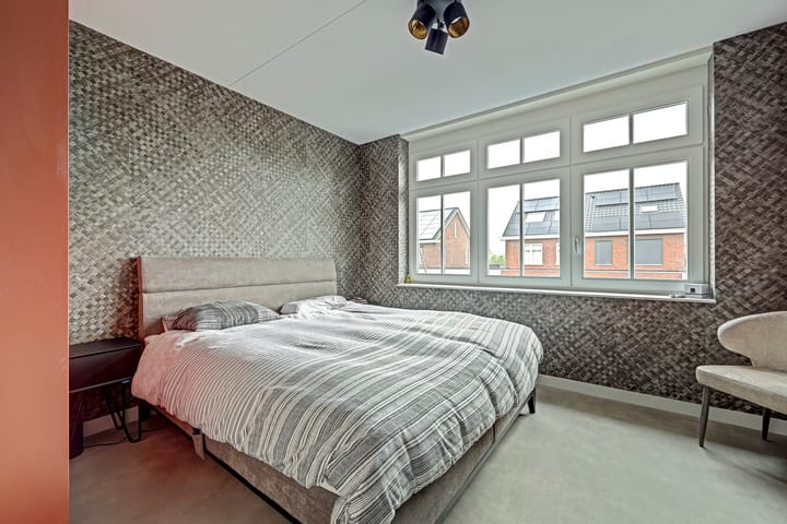 Tussenwoning te koop: Korenbloem 54, Oudenhoorn