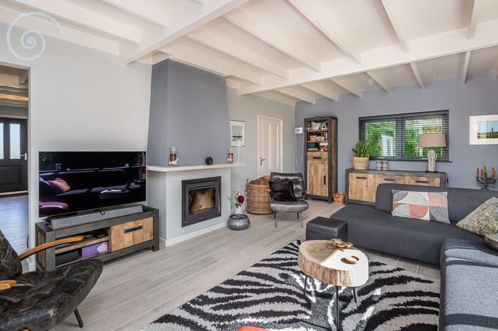 Vrijstaande woning te koop: Poldersbos 8, Ouddorp