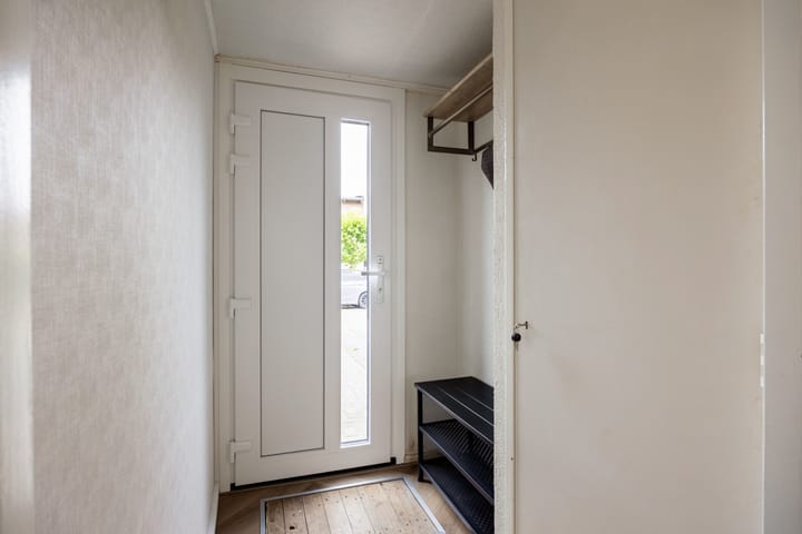 Tussenwoning te koop: kloosterstraat 25, Ten Boer
