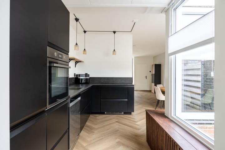 Tussenwoning te koop: kloosterstraat 25, Ten Boer