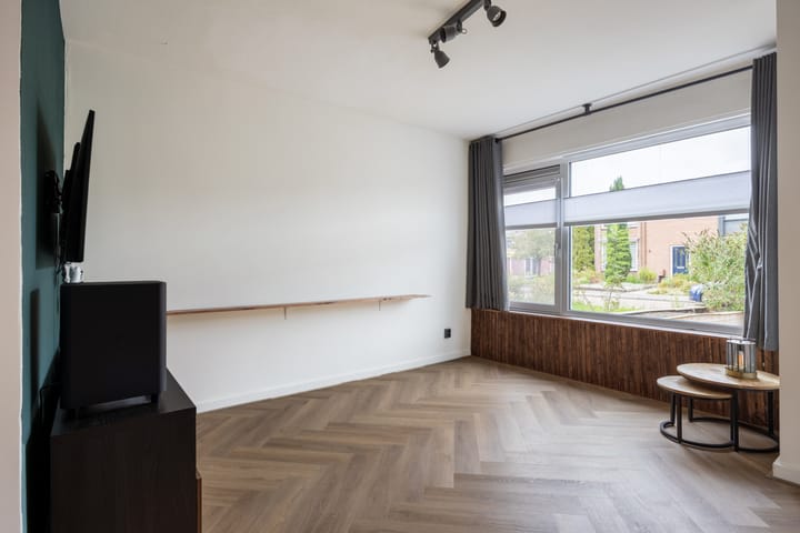 Tussenwoning te koop: kloosterstraat 25, Ten Boer